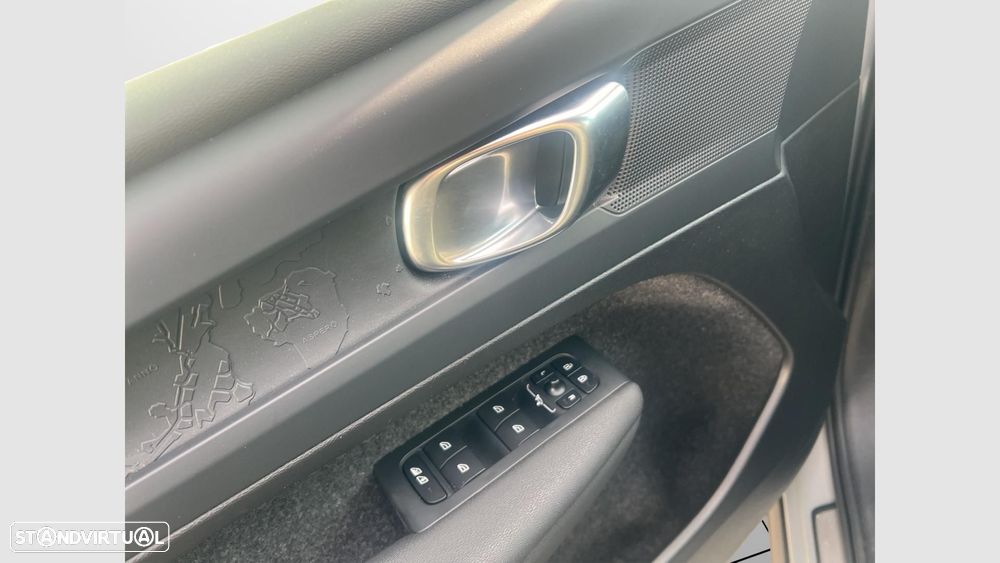 Volvo EX40 82 kWh Single Motor Extended Range Plus - 14