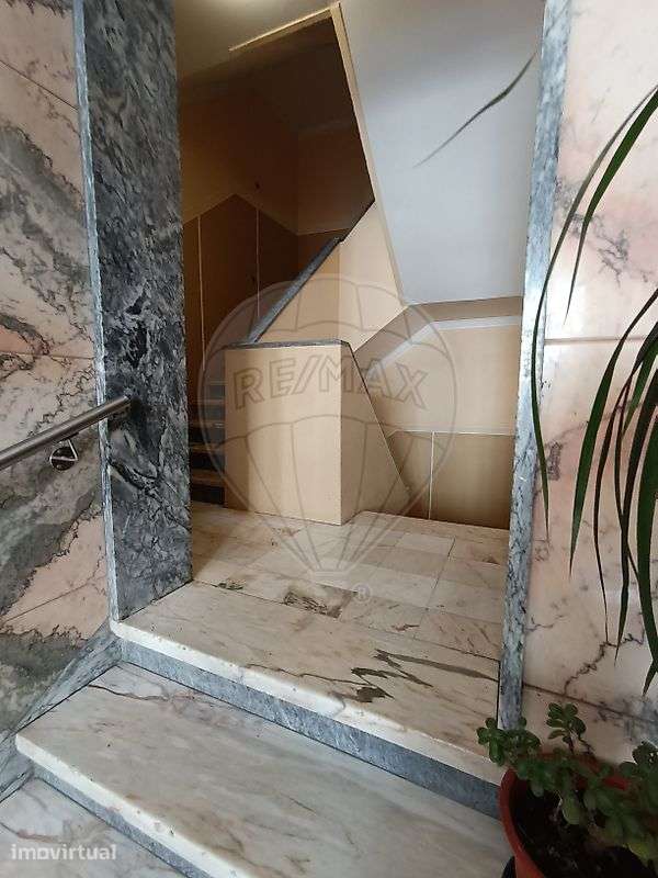 Apartamento T2 para arrendamento - Grande imagem: 4/4
