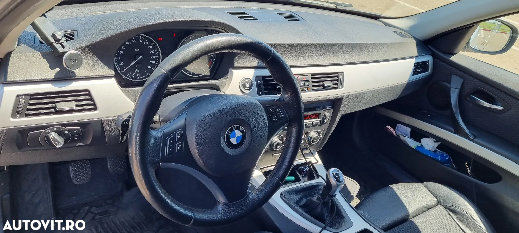 BMW Seria 3 318i - 2