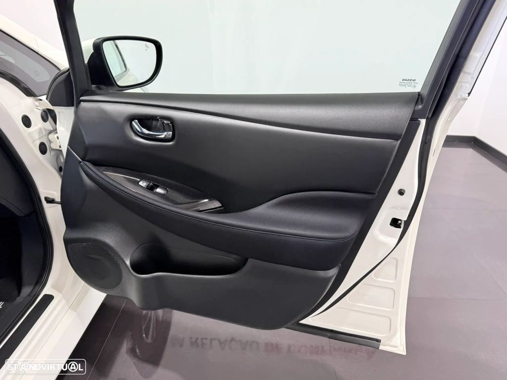 Nissan Leaf Acenta Access - 39