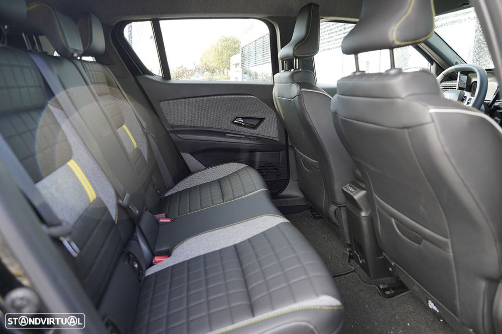 Renault 4 E-Tech 52 kWh Iconic Autonomia Conforto - 25