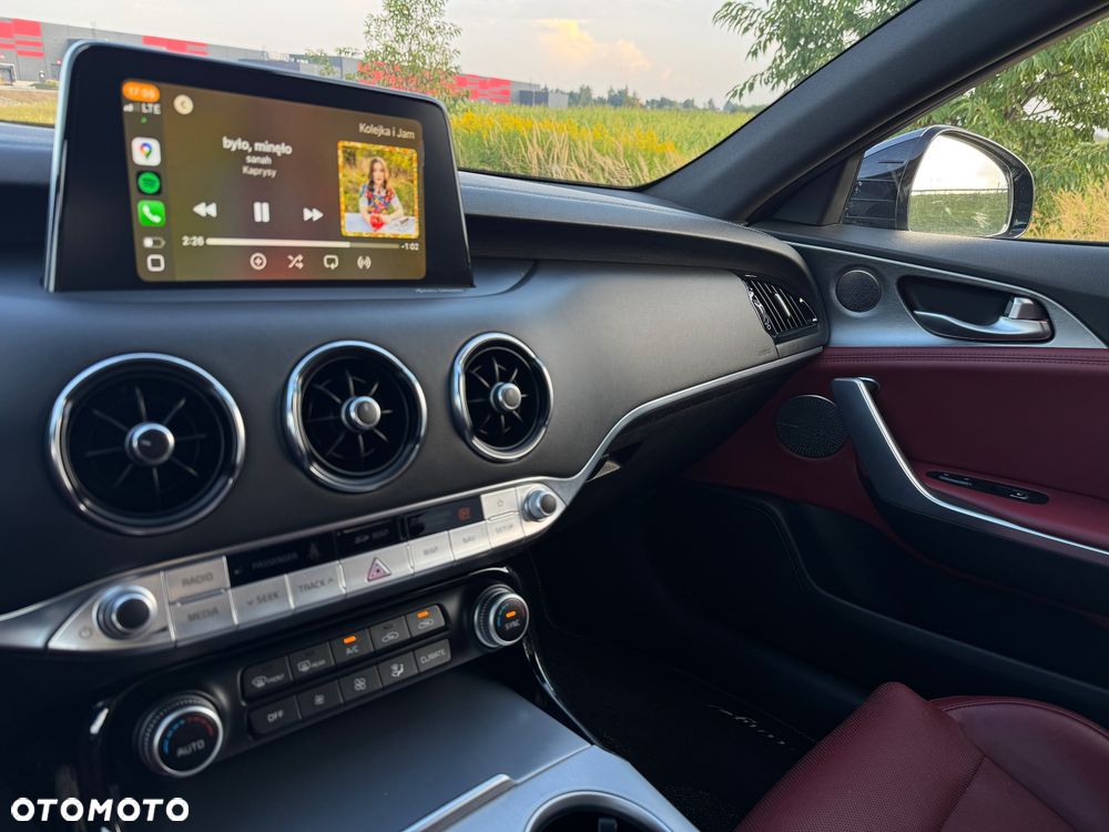 Kia Stinger 3.3 T-GDI V6 GT AWD - 38