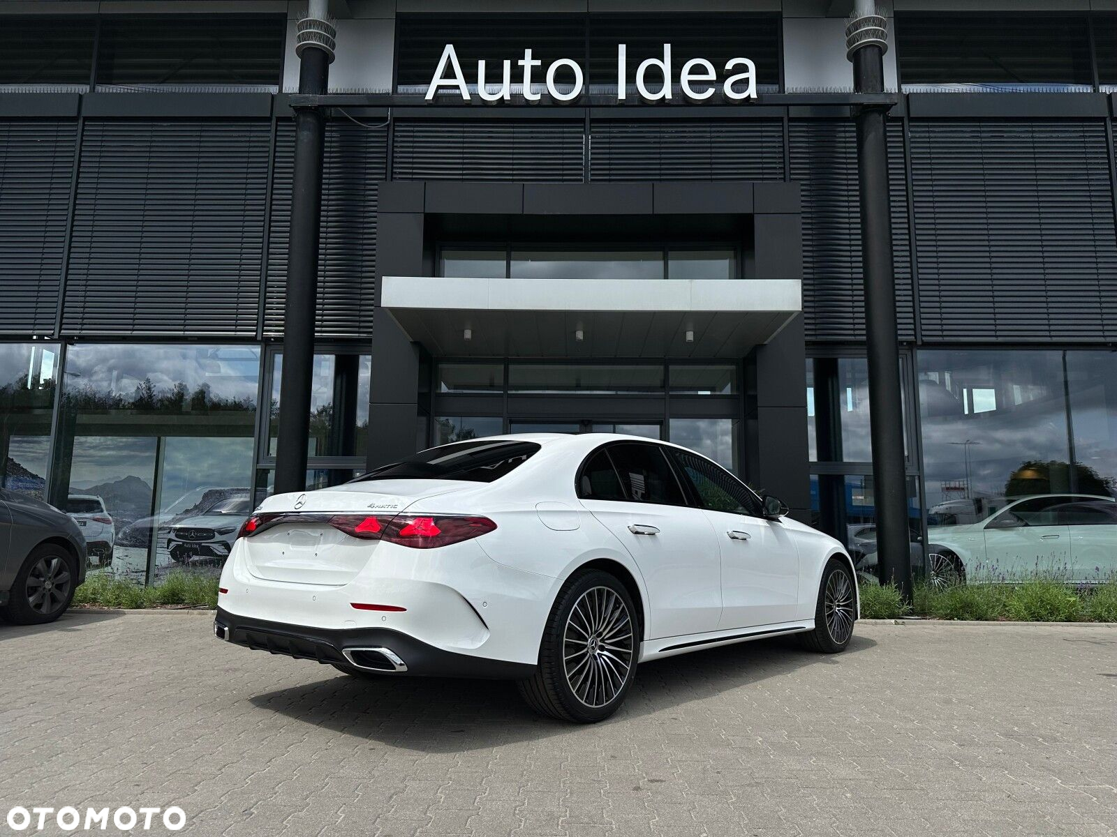 Mercedes-Benz Klasa E - 16