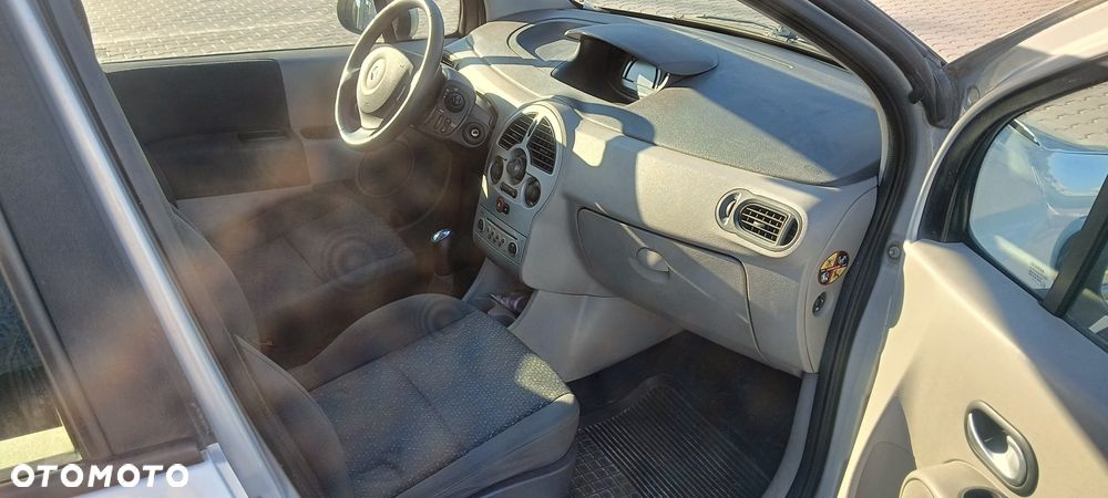 Renault Modus - 8