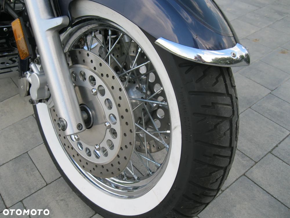 Yamaha XVS - 11