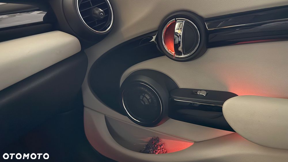 MINI Cooper D - 23