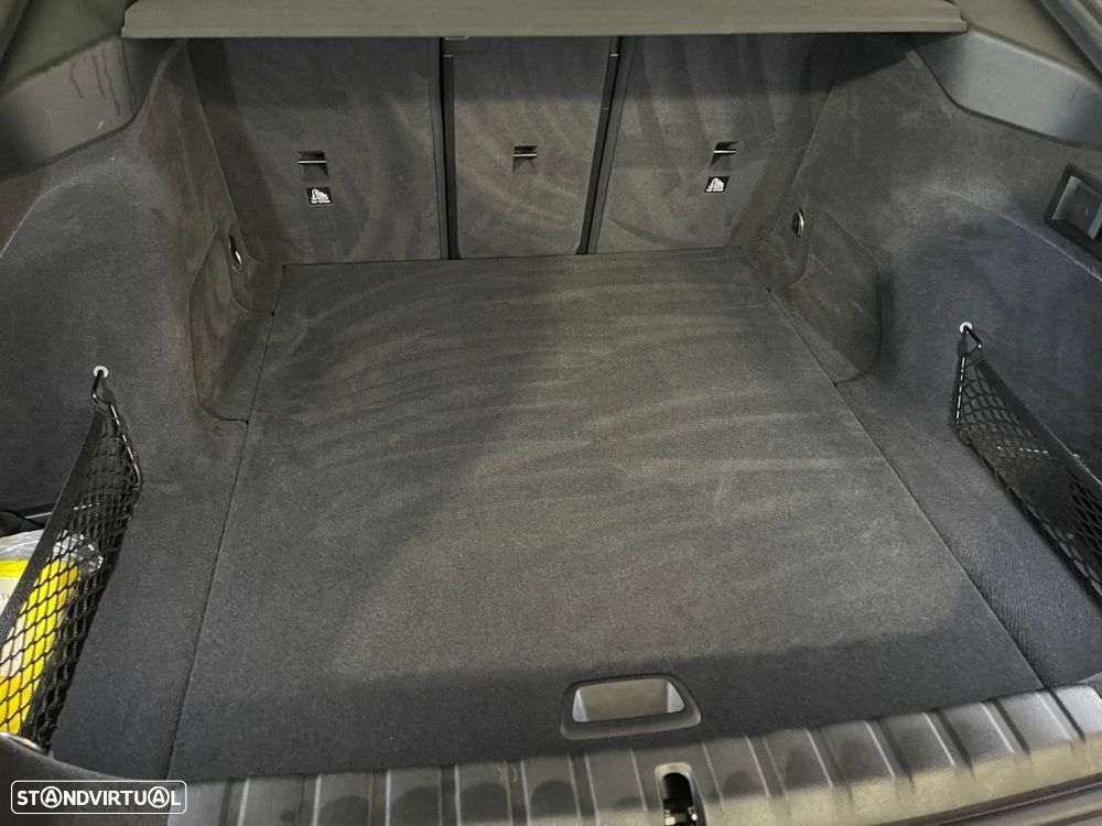 BMW i4 M50 Pack Desportivo M Pro - 41