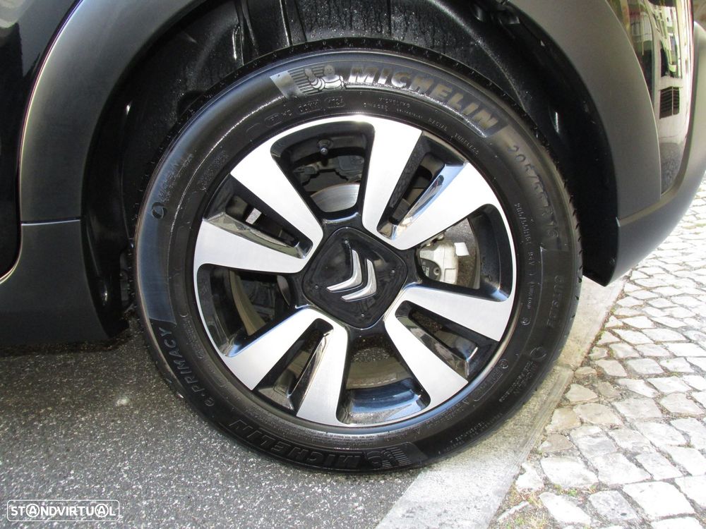 Citroën C3 1.2 PureTech Max EAT6 - 46