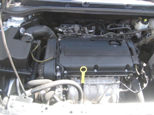Opel Astra 1.6 Essentia EU6 - 26