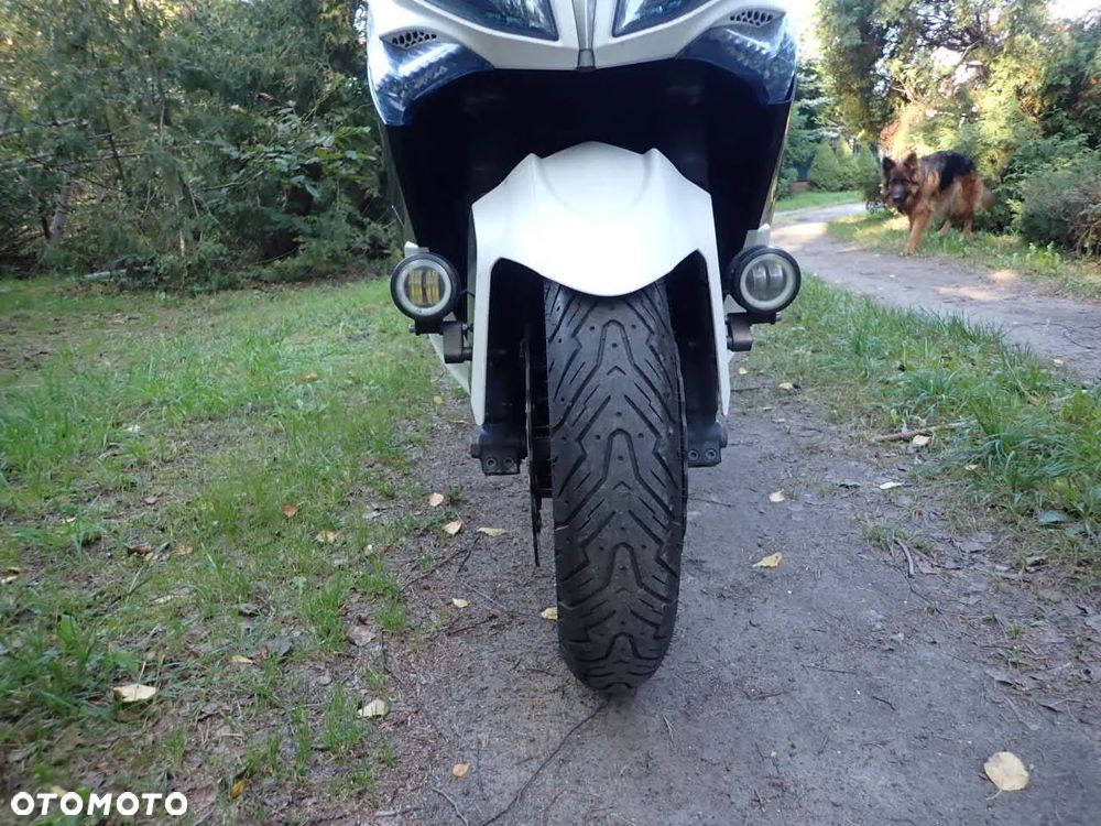 Kymco Xciting - 8