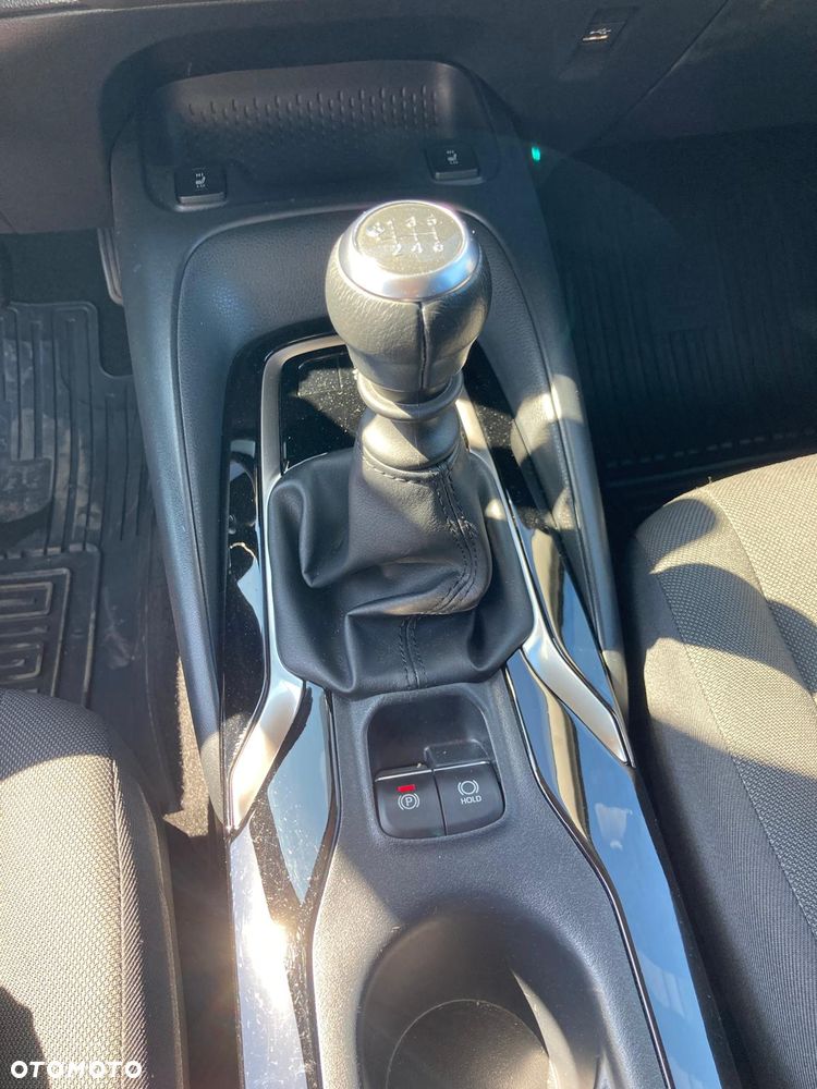 Toyota Corolla 1.5 Comfort - 12