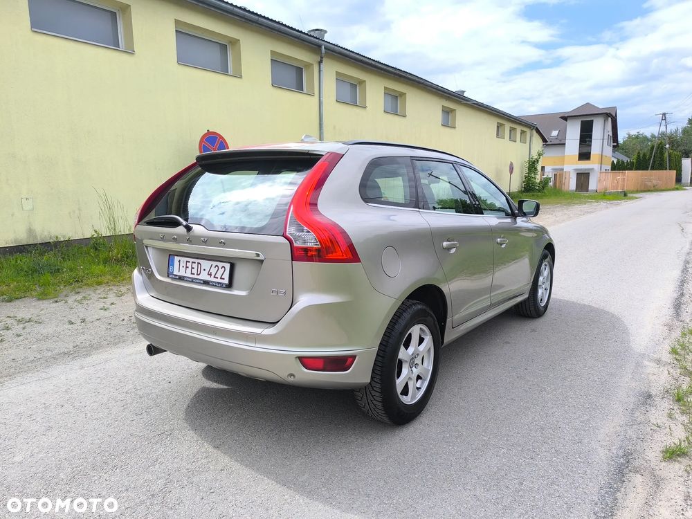 Volvo XC 60 D3 Momentum - 5