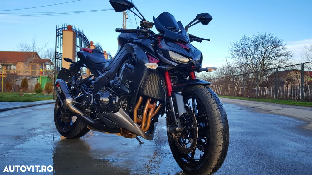 Kawasaki Z 1000R - 1