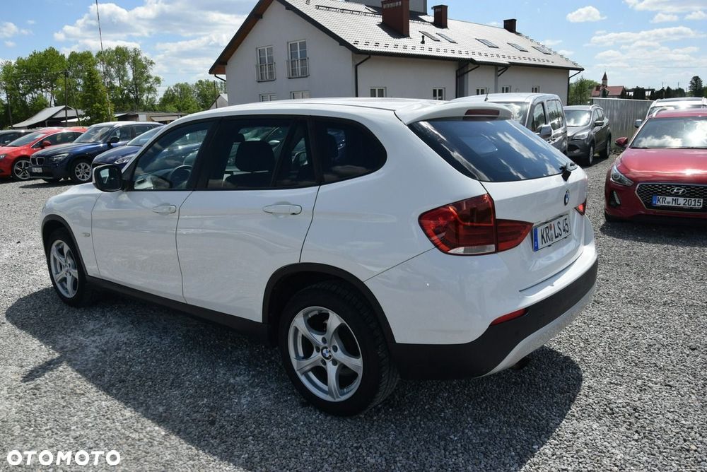 BMW X1 xDrive20d - 10