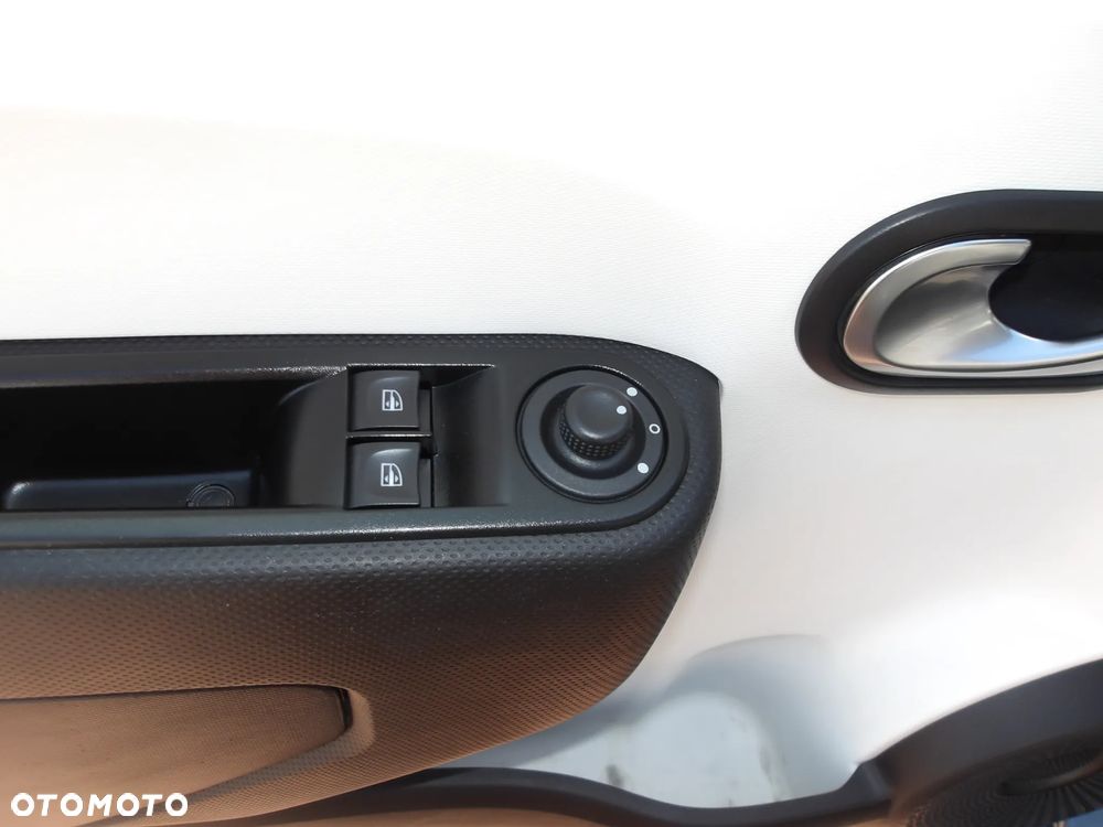 Renault Twingo - 25
