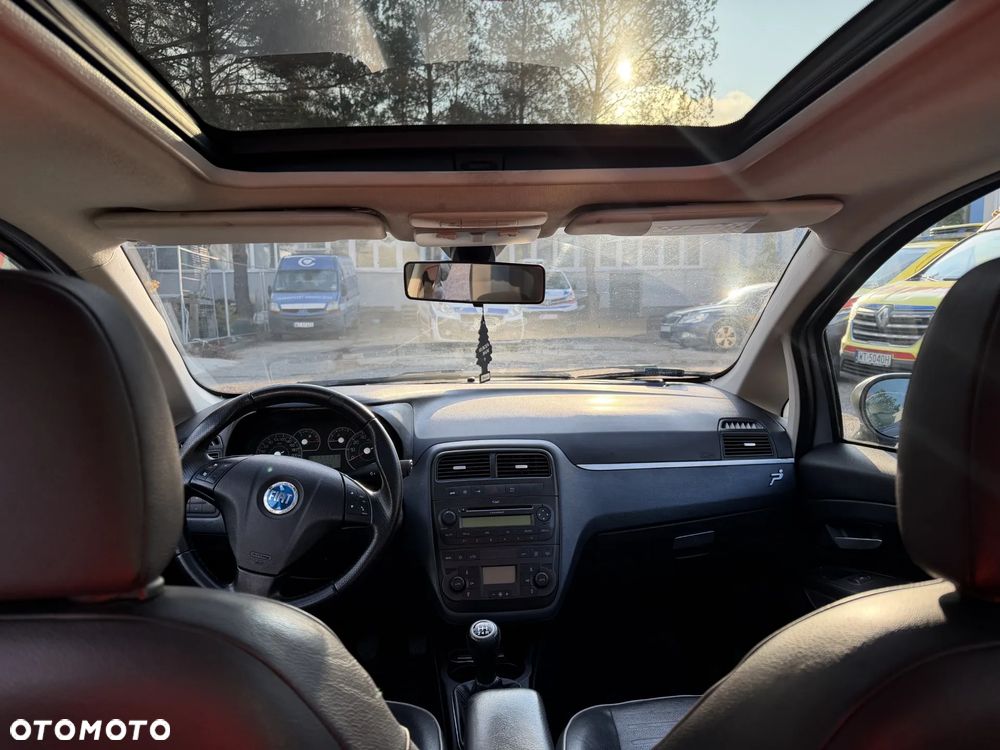 Fiat Punto - 5