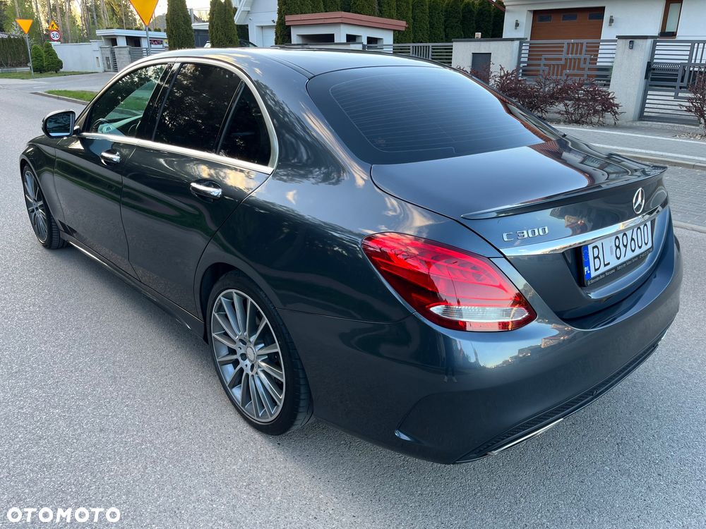 Mercedes-Benz Klasa C 300 7G-TRONIC AMG Line - 6