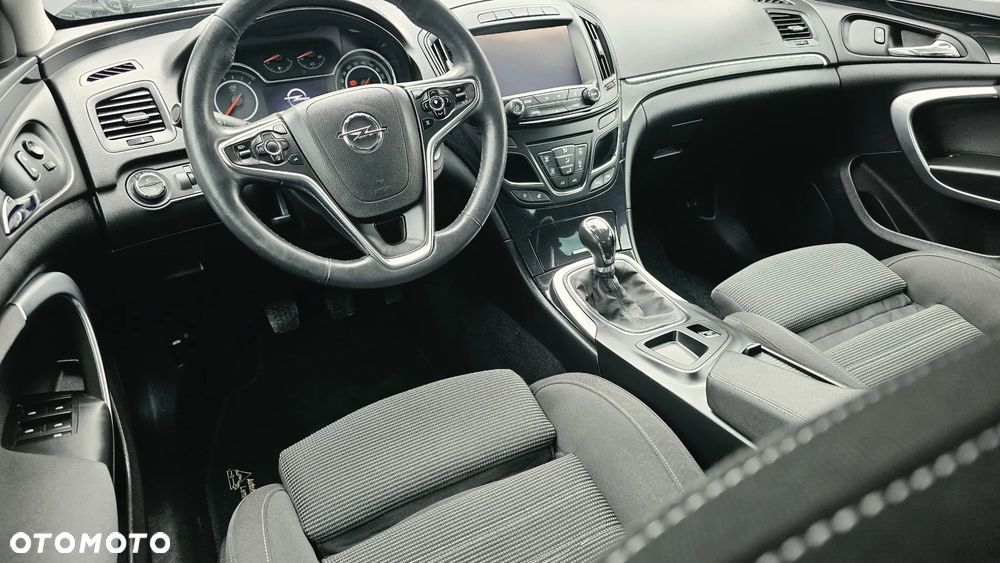 Opel Insignia 1.4 Turbo ecoFLEXStart/Stop Business Innovation - 11
