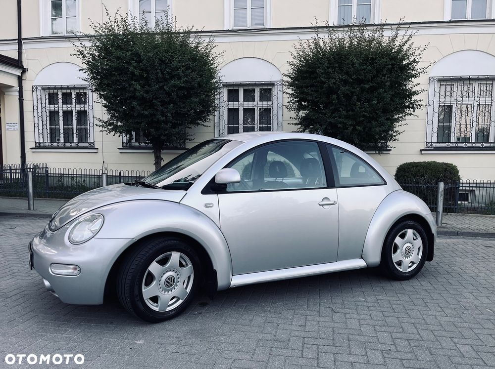 Volkswagen New Beetle 2.0 - 4