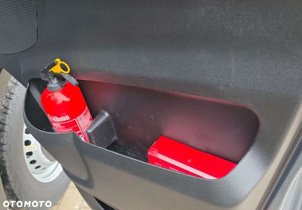 Iveco Daily 35S18 - 27