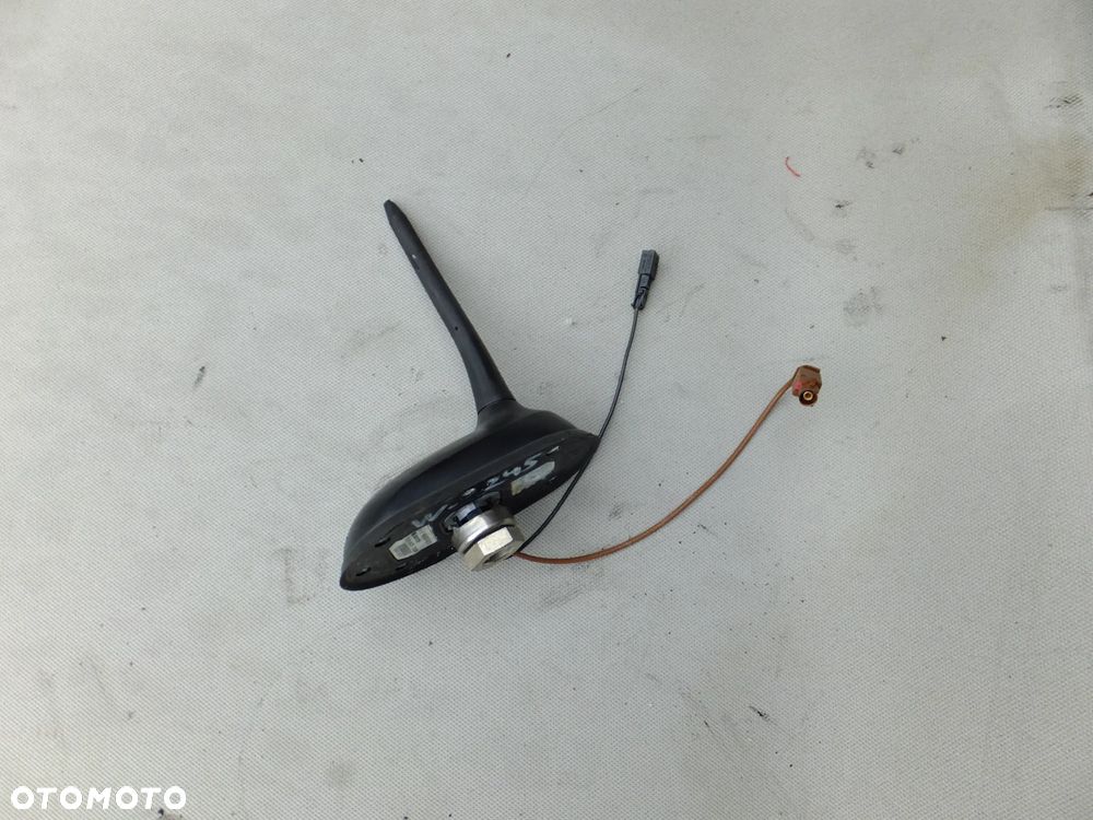 antena dachowa mercedes w245 2007r A1698202675
