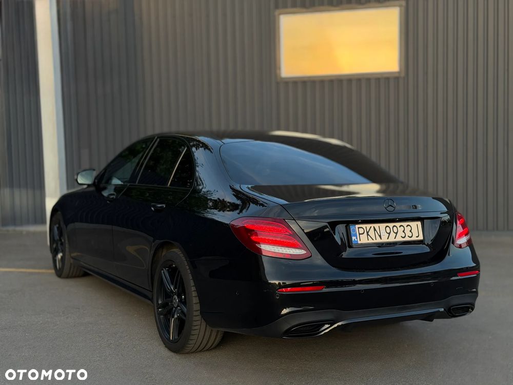 Mercedes-Benz Klasa E 220 d 9G-TRONIC - 12