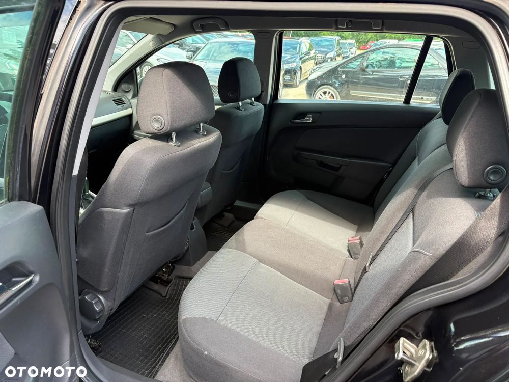 Opel Astra 1.6 - 12