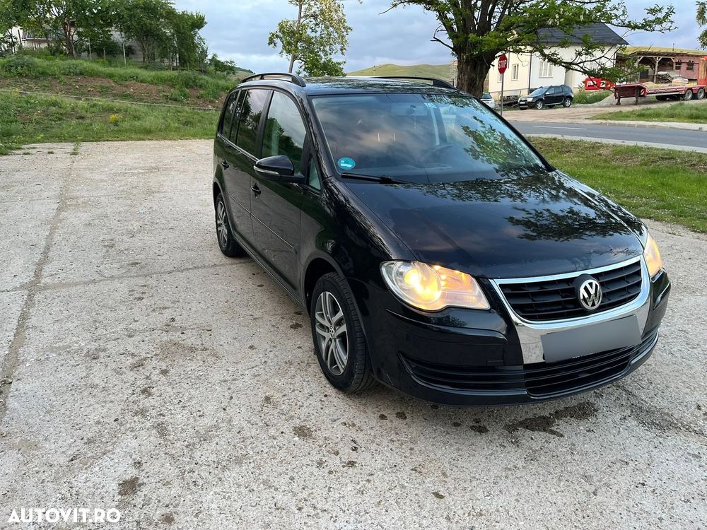 Volkswagen Touran 1.9 TDI DPF Trendline - 8