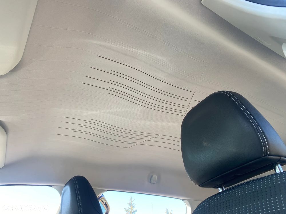 Peugeot 2008 120 VTI Allure - 18