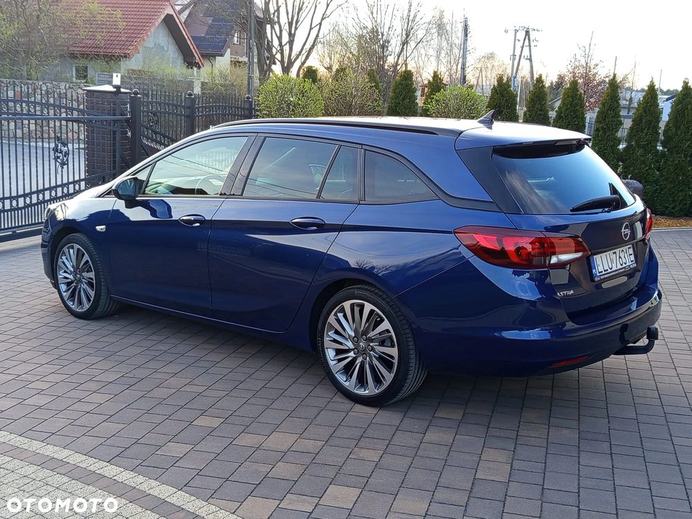Opel Astra Sports Tourer 1.2 Turbo Elegance - 4