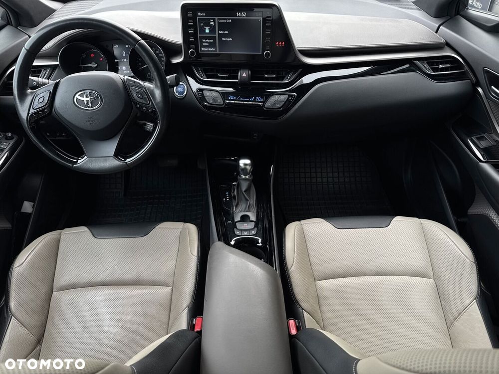 Toyota C-HR 2.0 Hybrid Executive - 17