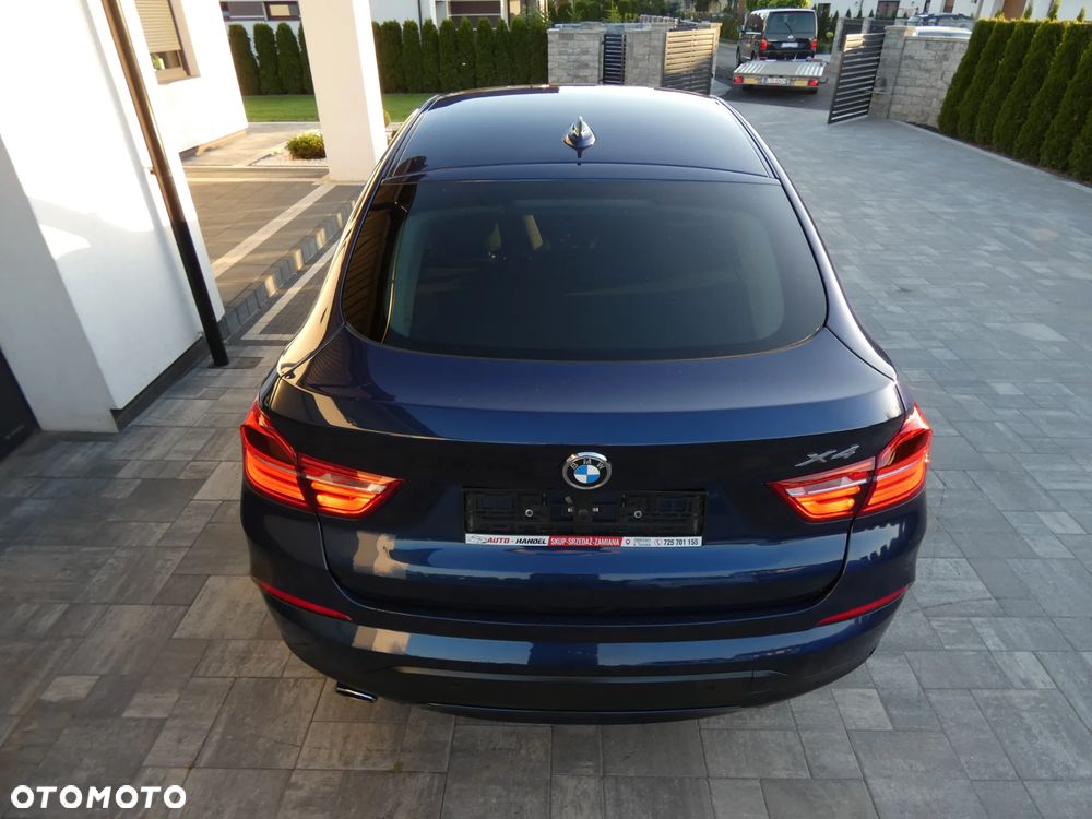 BMW X4 - 10