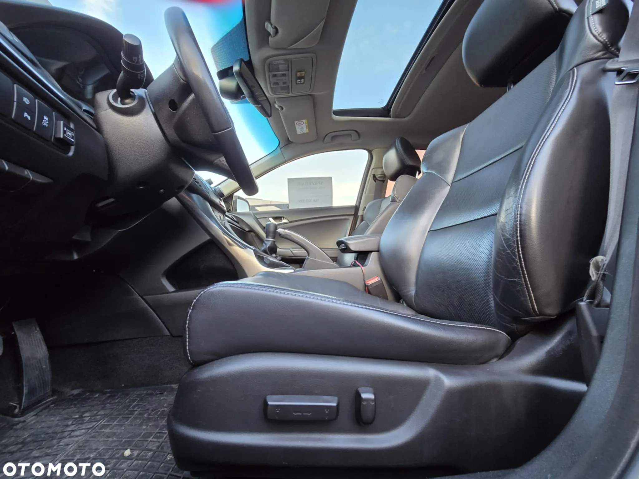 Honda Accord 2.0 Executive - 24