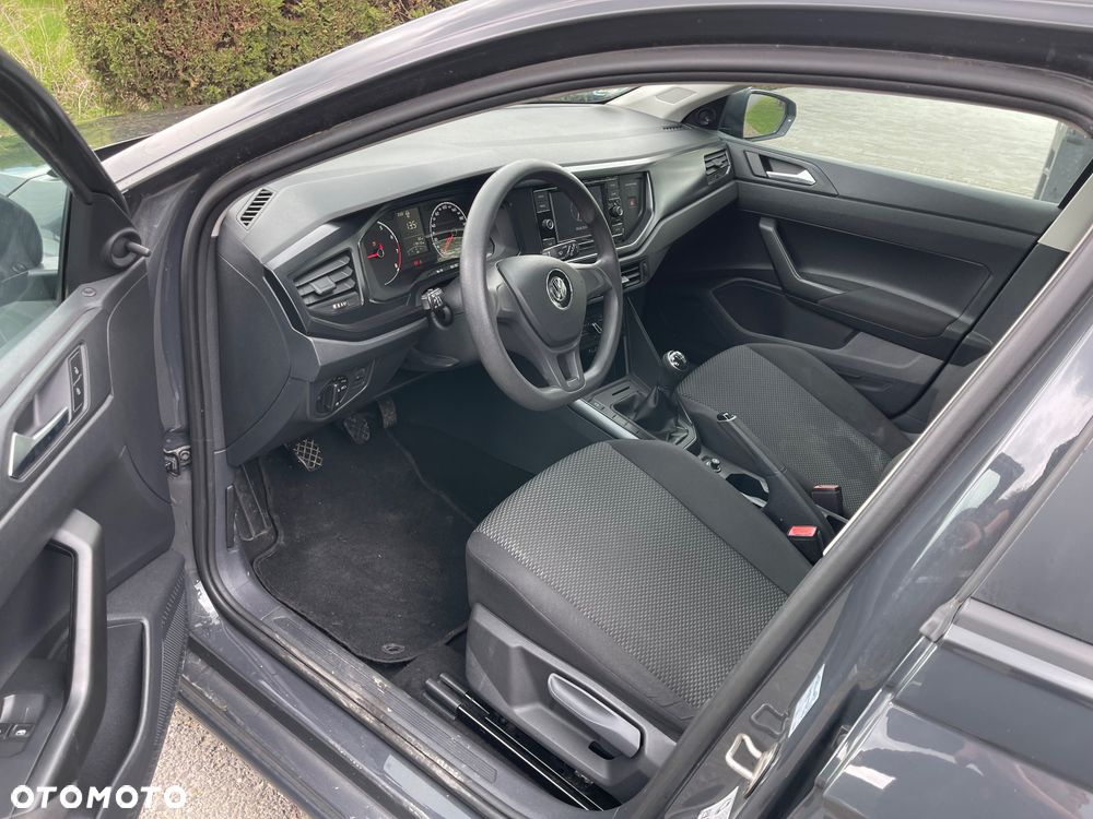 Volkswagen Polo 1.0 Comfortline - 22