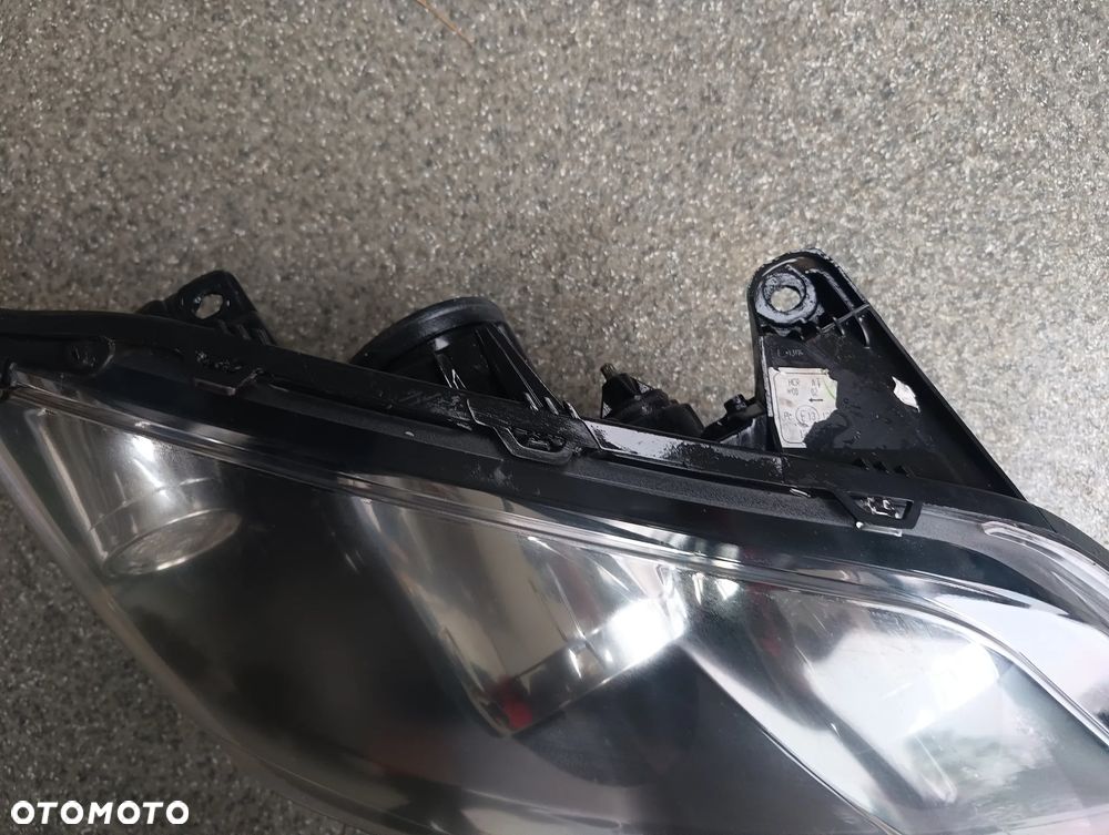 Lampa prawy przód Renault Laguna III Gt - 6