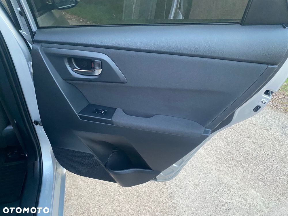 Toyota Auris - 21