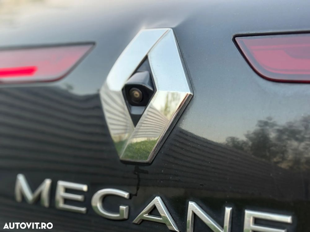 Renault Megane BLUE dCi EDC Intens - 9