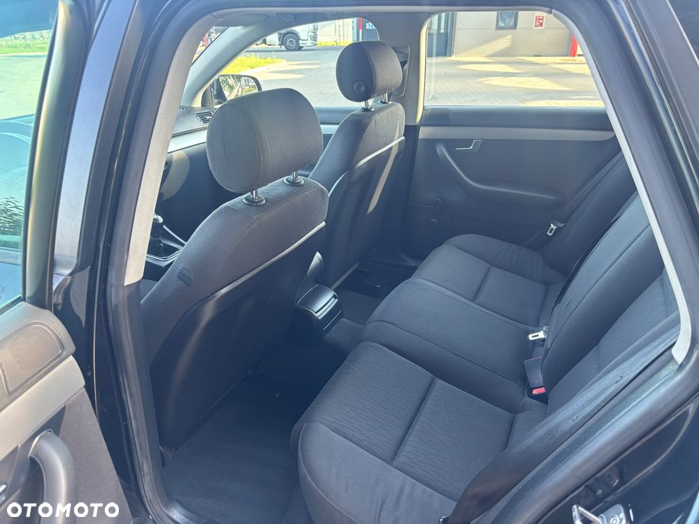 Audi A4 Avant - 36