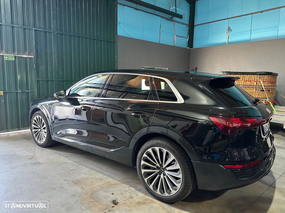 Audi Q8 e-Tron 55 quattro Advanced - 6