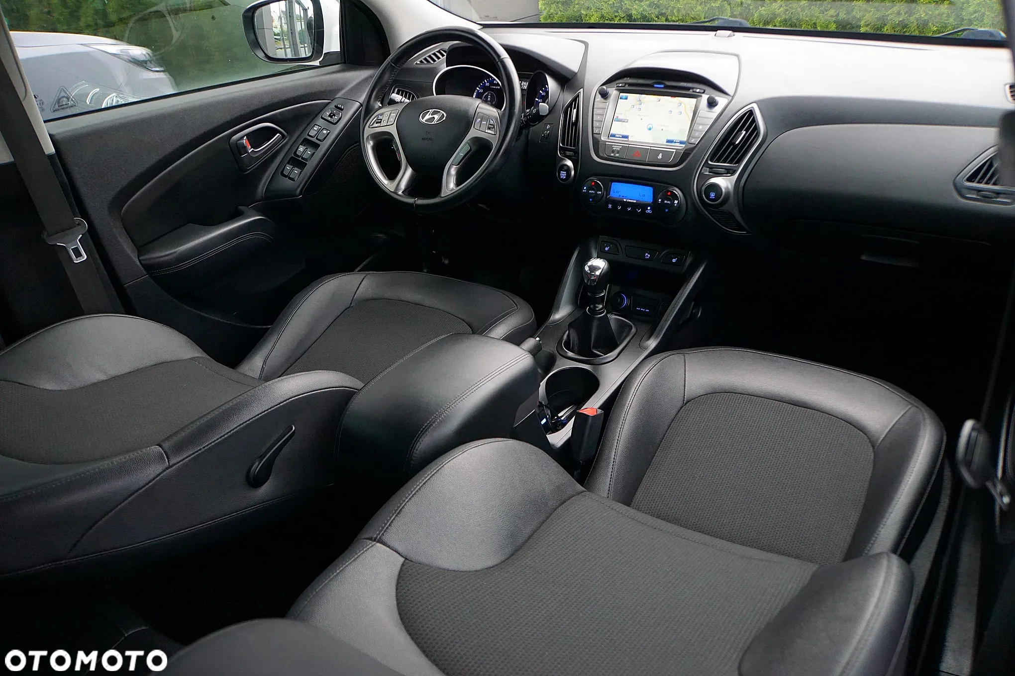Hyundai ix35 1.6 2WD Fifa World Cup Edition - 23