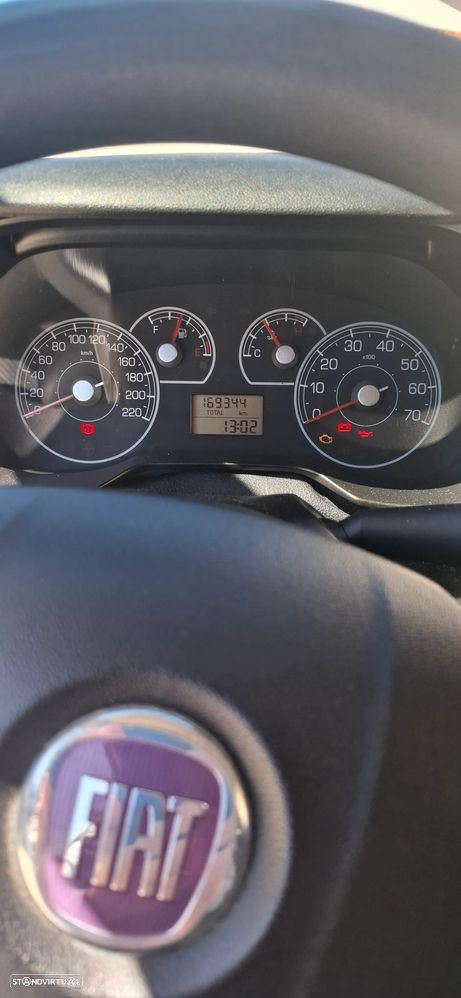 Fiat Grande Punto 1.3 M-Jet Active - 13