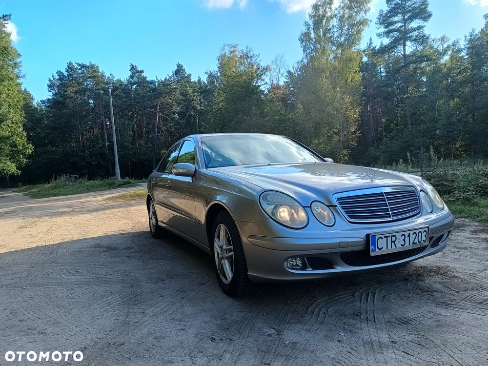 Mercedes-Benz Klasa E 220 CDI Classic DPF - 1