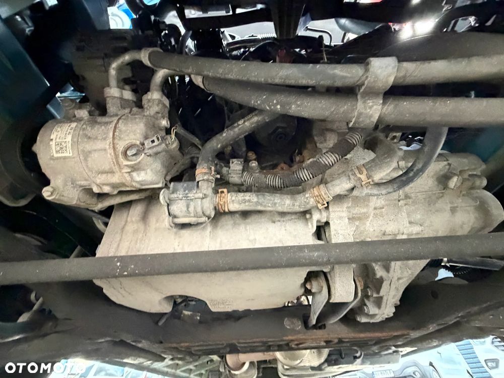 Volkswagen Crafter - 23