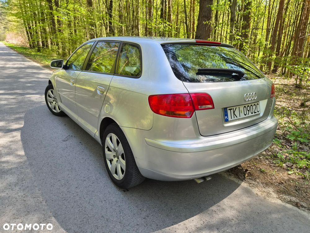 Audi A3 Sportback 1.9 TDI Ambiente - 3