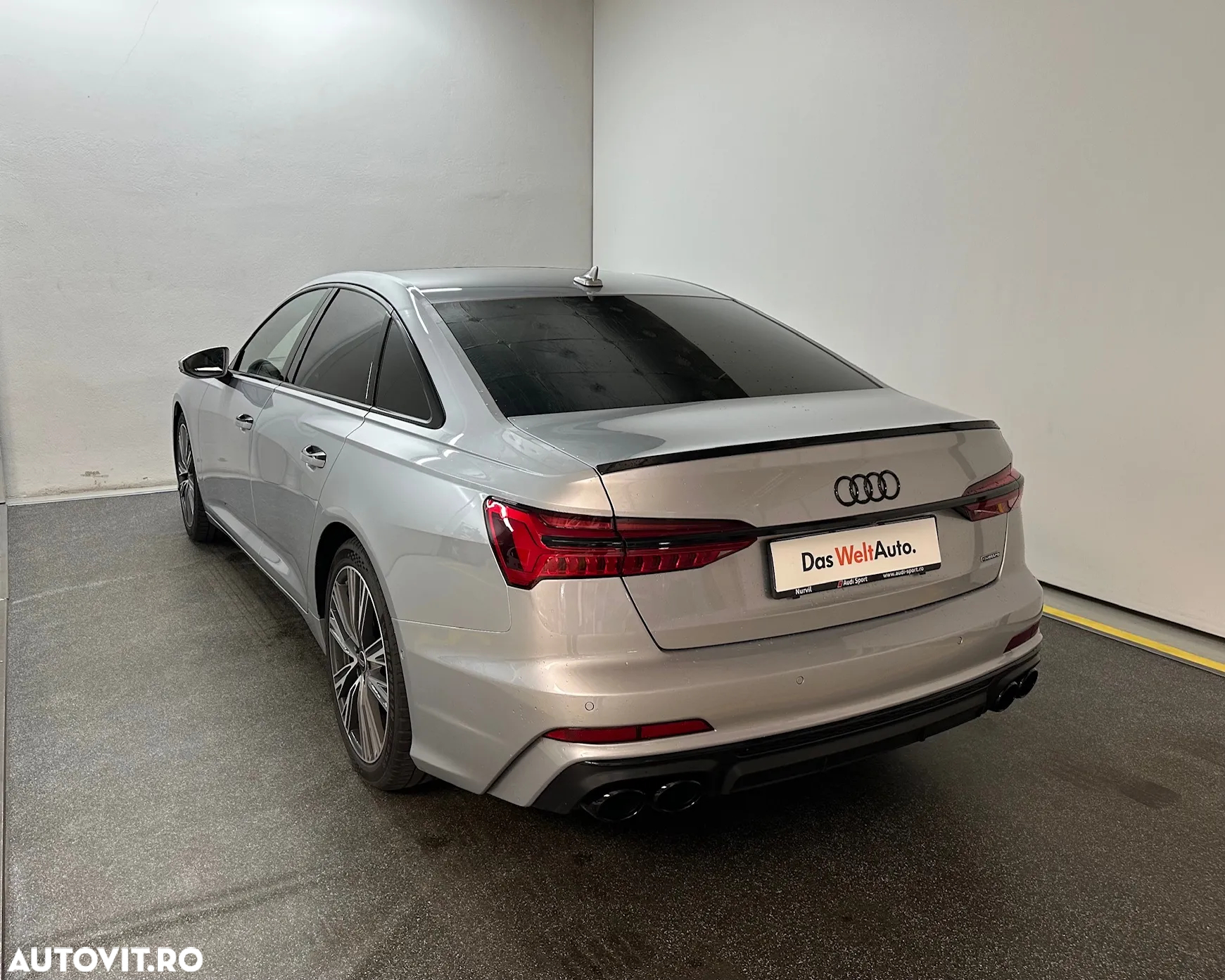 Audi A6 - 4