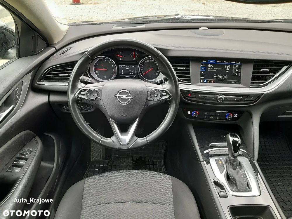Opel Insignia 1.5 T Elite S&S - 11