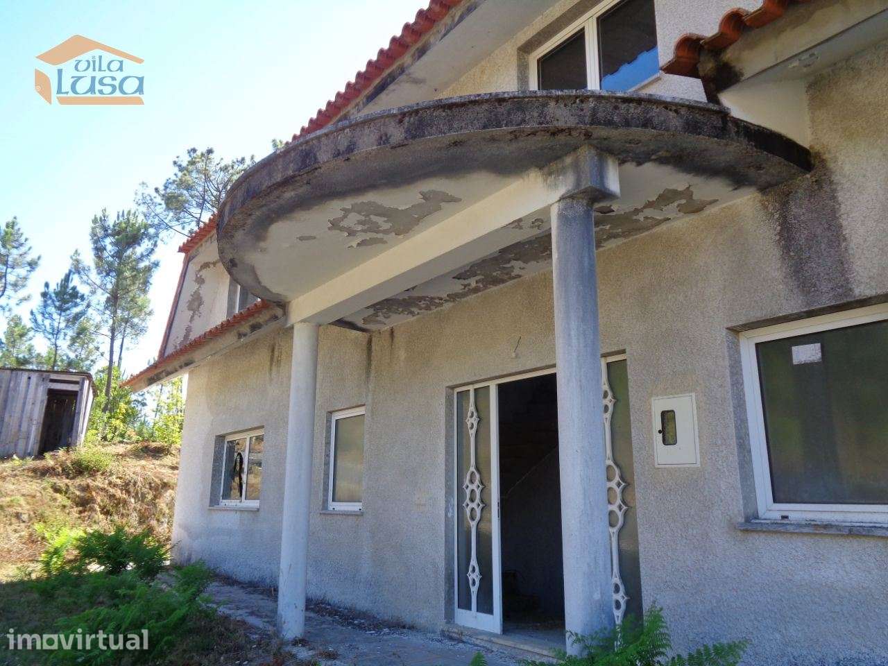 Moradia em construção na Paraduça - Grande imagem: 3/17