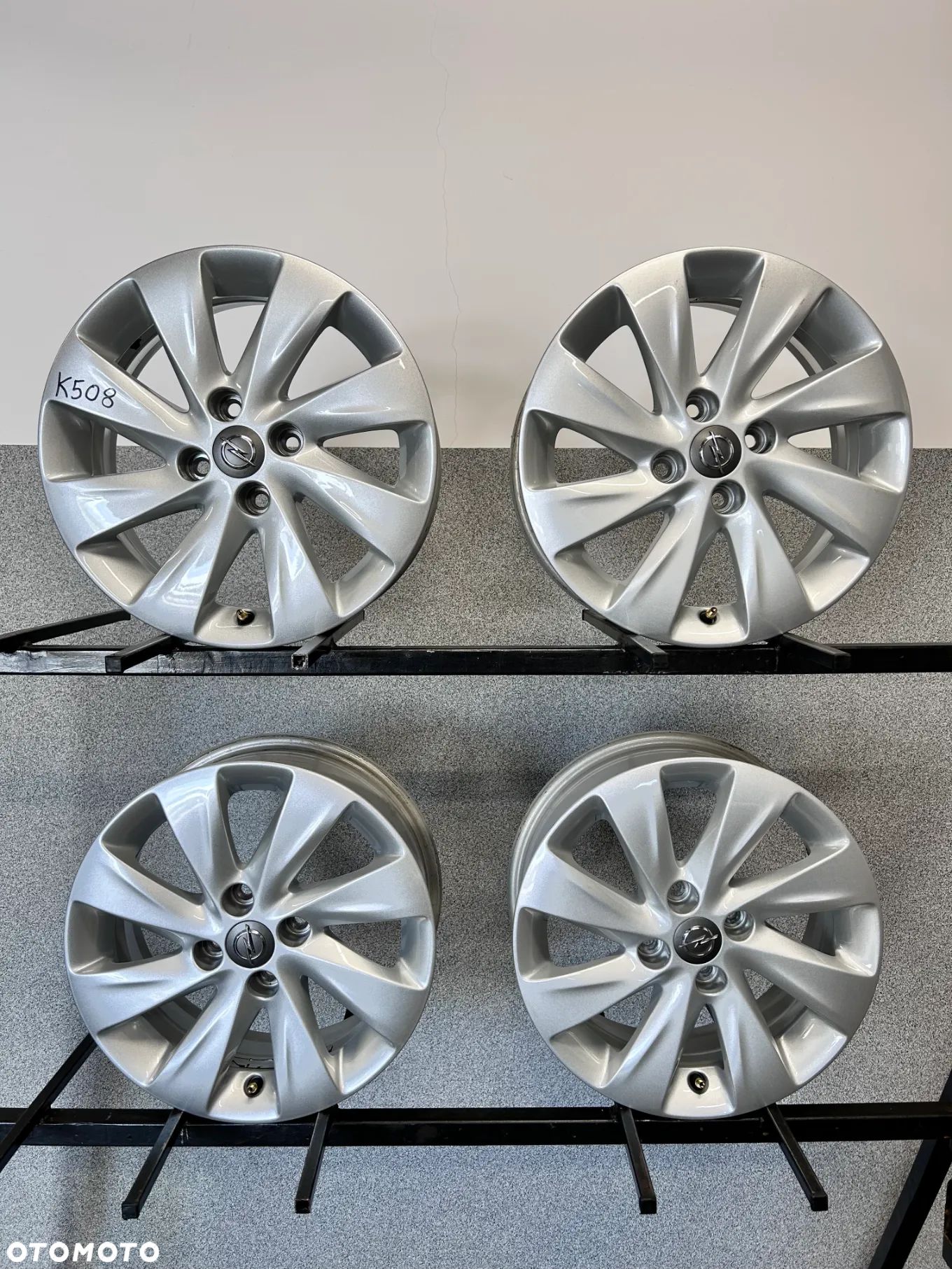 4 FELGI ALU. OPEL CORSA D,E,ADAM 15'' 6J ET39  TPMS - 1