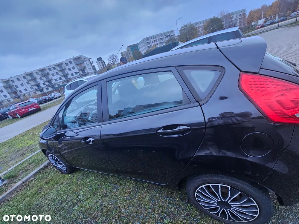 Ford Fiesta 1.25 Ambiente - 7