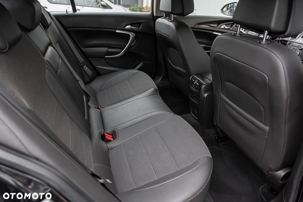 Opel Insignia - 27